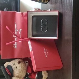 Salvatore Ferragamo Men's Nero V Wallet